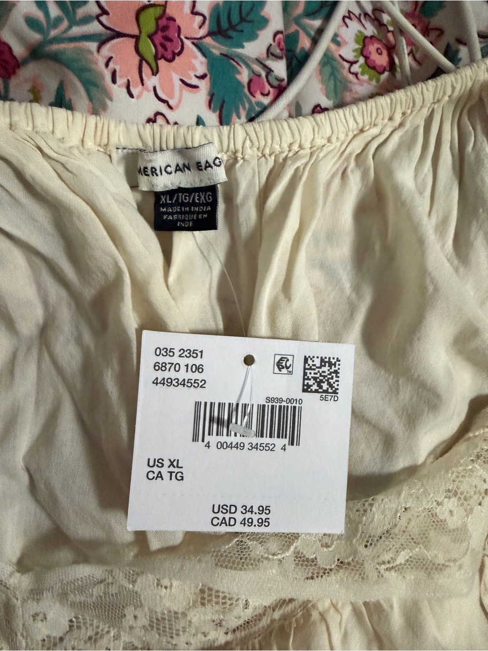 American Eagle Women’s Top - Picture 2 of 3